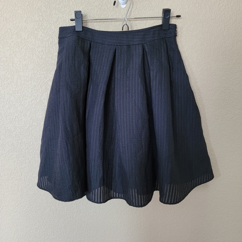 Club Monaco Box Pleat Skater Skirt in Black, Size 6